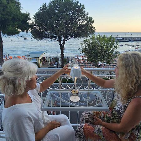 Galene - Beachfront In Costa D'Amalfi 마이오리 외부 사진