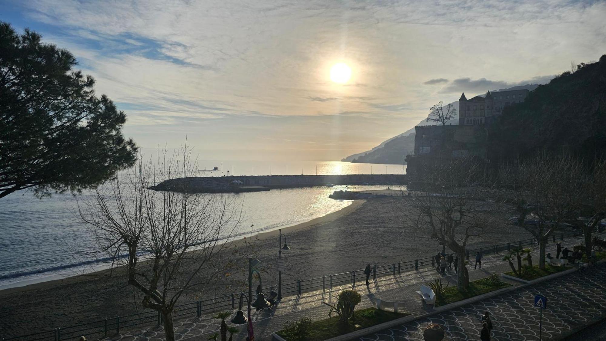 Galene - Beachfront In Costa D'Amalfi 마이오리 외부 사진