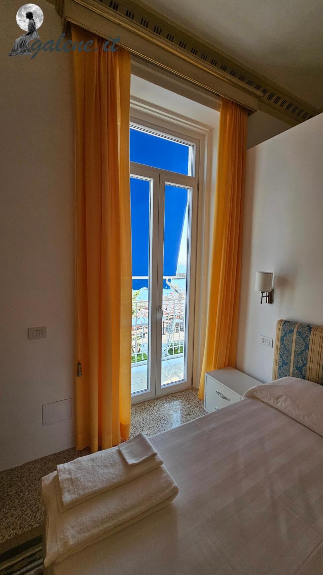 Galene - Beachfront In Costa D'Amalfi 마이오리 외부 사진