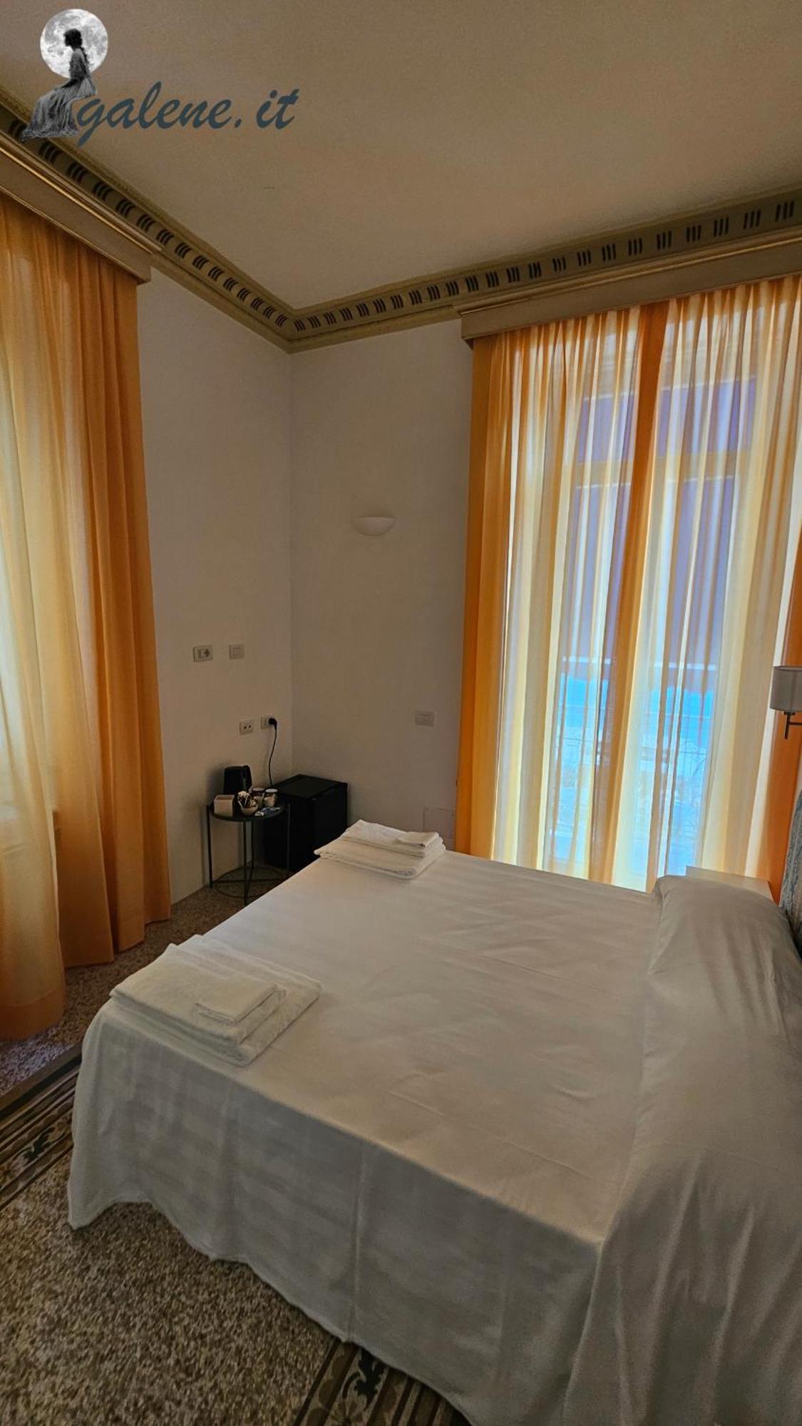 Galene - Beachfront In Costa D'Amalfi 마이오리 외부 사진